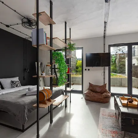 Ogrod Botaniczny Industrial 브로츠와프